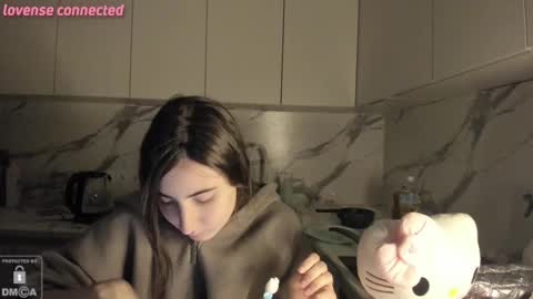 Ayesha online show from 01/16/26, 06:56