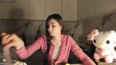 Ayesha online show from 02/11/26, 07:41