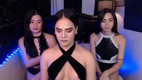 ayeshalove online show from 09/08/25, 10:31