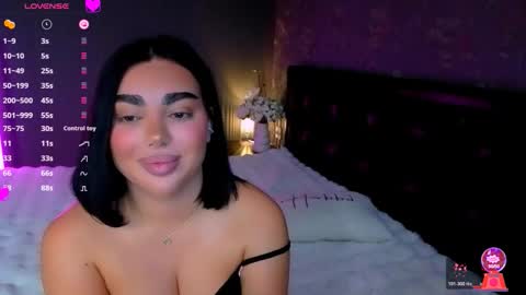  Ayla Demir  online show from 11/20/25, 11:15