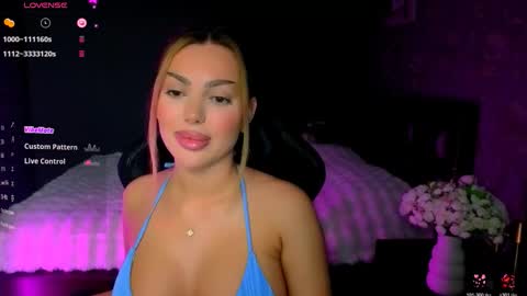  Ayla Demir  online show from 03/17/26, 09:51