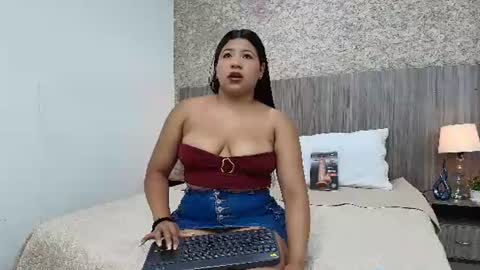 Ayleen Collins online show from 06/30/26, 07:37