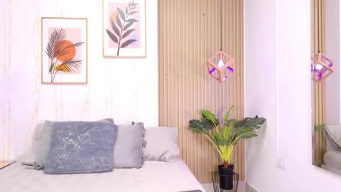 Ayleen online show from 09/13/25, 11:54