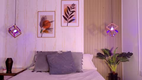 Ayleen online show from 09/19/25, 12:17