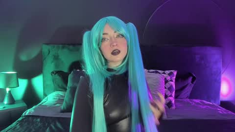 Aylen online show from 01/25/25, 07:39