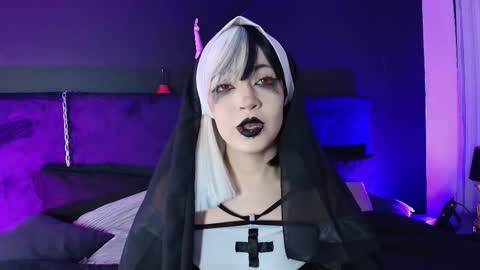 Aylen online show from 11/15/25, 07:54