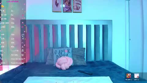 Snapshot of aylin_valerie chatting on 07/11/26, 11:57 aylin_valerie online show from 07/11/26, 11:57