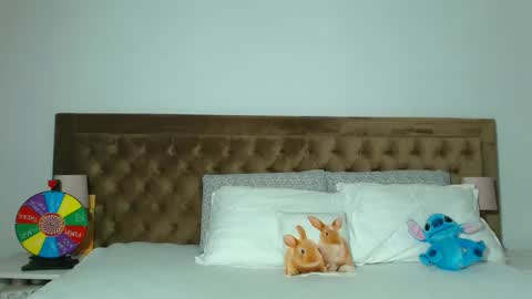 Aylin online show from 11/02/25, 03:09