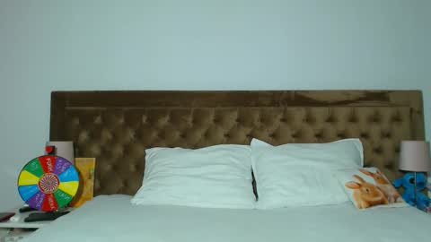 Aylin online show from 01/08/26, 04:15