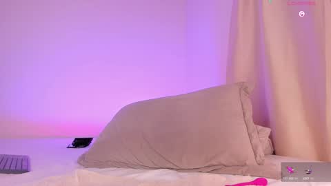 Aylin  online show from 02/07/25, 05:41