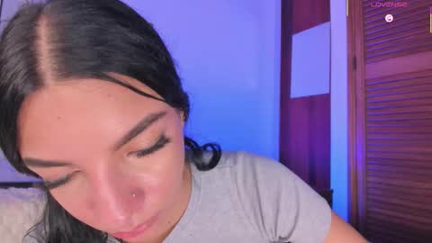 Aylin  online show from 12/17/25, 05:02