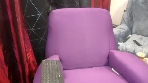 Dominatrix Queen online show from 12/22/24, 02:49