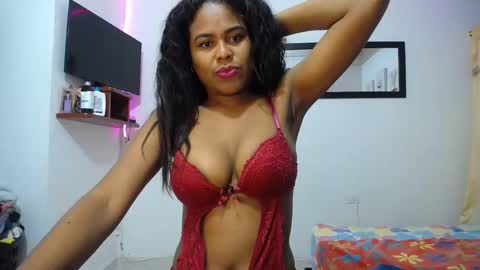 aynaraross1 online show from 02/26/25, 04:14