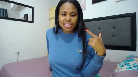 aynaraross1 online show from 09/27/25, 04:17