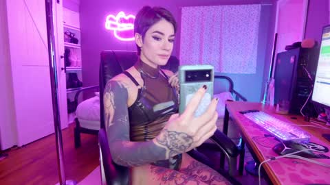 mia rand online show from 03/11/25, 12:33