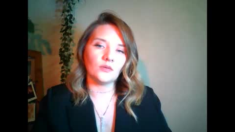 ayrix online show from 09/17/25, 05:36