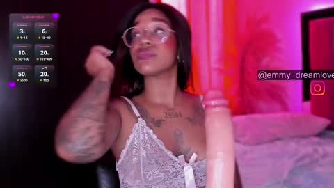 Snapshot of ayselsole chatting on 01/02/25, 09:07 Emmy online show from 01/02/25, 09:07