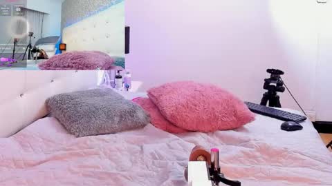 AYSHA online show from 02/13/26, 11:12