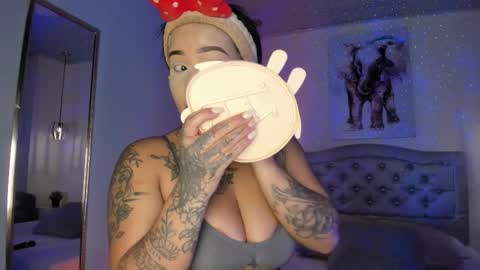 Ayshell online show from 03/26/26, 02:06