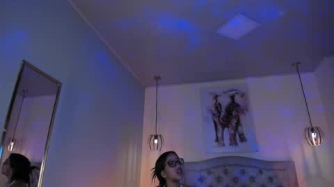 Snapshot of ayshell__ chatting on 06/08/26, 04:24 Ayshell online show from 06/08/26, 04:24