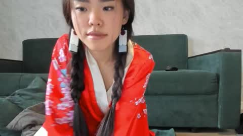 Ayumi online show from 09/17/25, 02:02