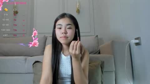 Snapshot of ayumi_rin chatting on 10/30/25, 08:09 Ayumi online show from 10/30/25, 08:09