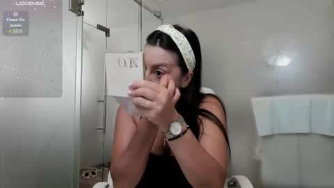 Ayumi online show from 09/11/25, 03:50