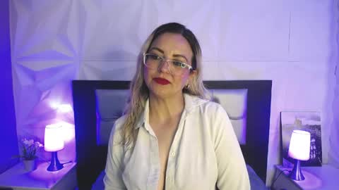 Azahara online show from 05/22/26, 01:50