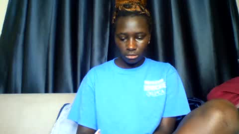 Snapshot of azaelia_iris chatting on 07/26/26, 08:10 azaelia_iris online show from 07/26/26, 08:10