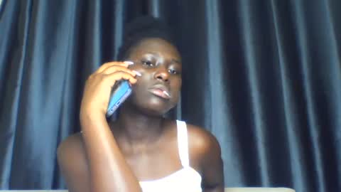 Snapshot of azaelia_iris chatting on 08/01/26, 09:19 azaelia_iris online show from 08/01/26, 09:19