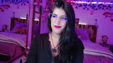 Snapshot of azaharnoor chatting on 01/16/26, 12:36 Azahar online show from 01/16/26, 12:36