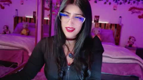 Snapshot of azaharnoor chatting on 01/17/26, 12:15 Azahar online show from 01/17/26, 12:15