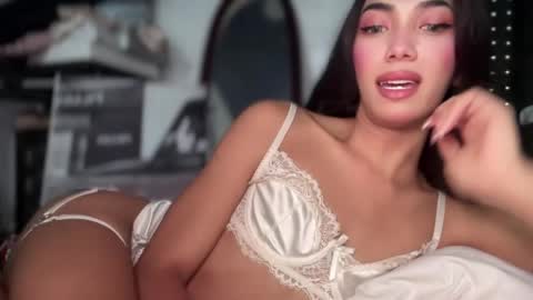 azalea_cum69 online show from 05/08/26, 06:57