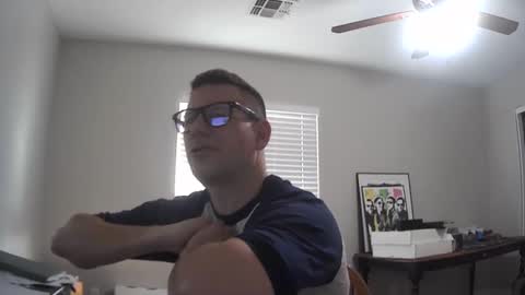 azsurfer39 online show from 02/11/25, 04:02