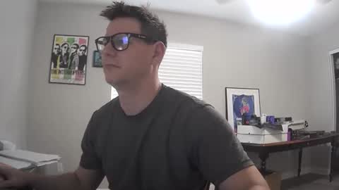 azsurfer39 online show from 10/16/25, 08:43