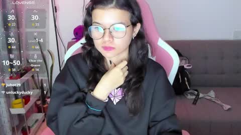 Azu  online show from 03/31/26, 12:34