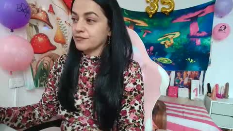 Azucena R online show from 05/04/26, 03:41