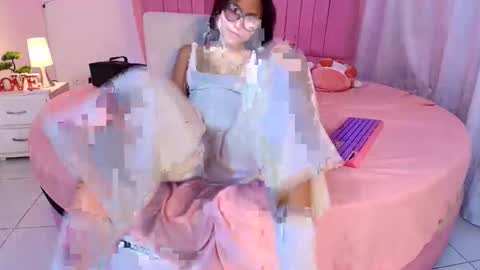 PRINCESS AZUL. online show from 04/17/26, 11:08