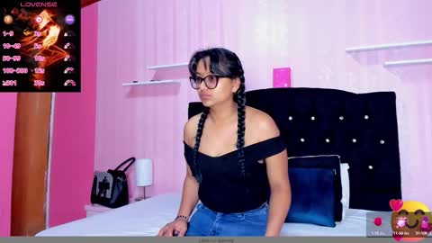 azul_moon online show from 09/19/25, 03:30