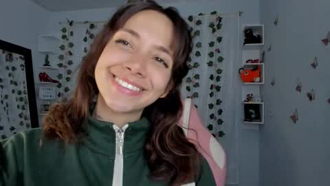 azumi saan online show from 11/27/25, 03:08