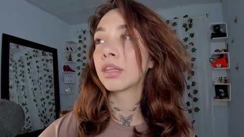 azumi saan online show from 01/09/26, 02:36