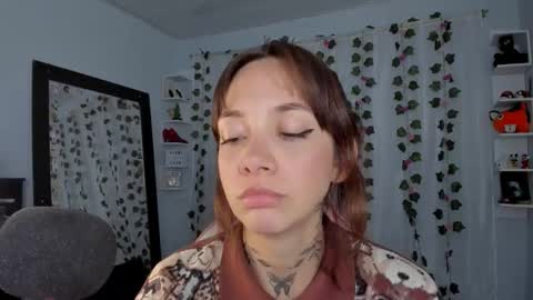 azumi saan online show from 01/10/26, 02:35