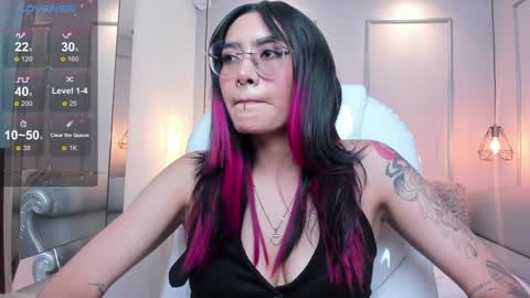 Azura online show from 01/15/25, 07:34