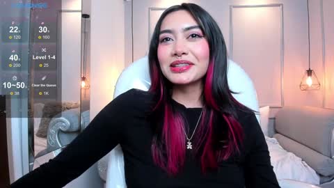 Azura online show from 01/27/25, 11:11