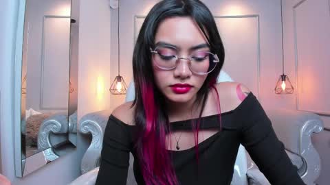 Azura online show from 03/08/25, 01:50