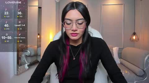 Azura online show from 12/02/25, 07:09