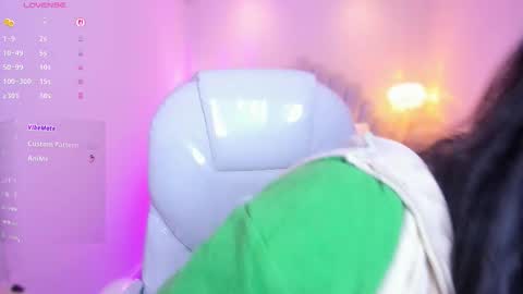 Azura online show from 03/26/26, 07:30