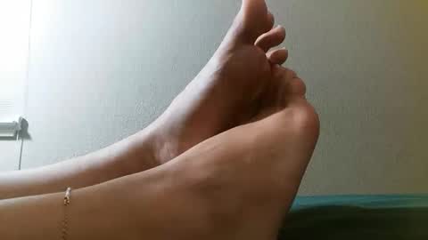 Snapshot of azuregoddess chatting on 05/26/26, 03:35 azuregoddess online show from 05/26/26, 03:35