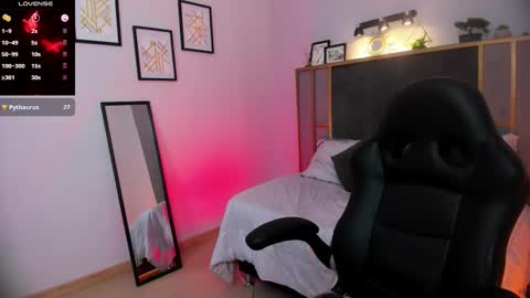 Azurra  online show from 03/05/26, 09:44