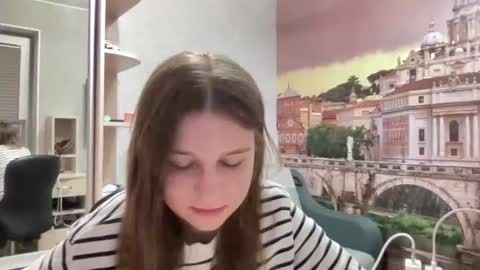Snapshot of azzieheberly chatting on 06/20/26, 07:16 Niki online show from 06/20/26, 07:16